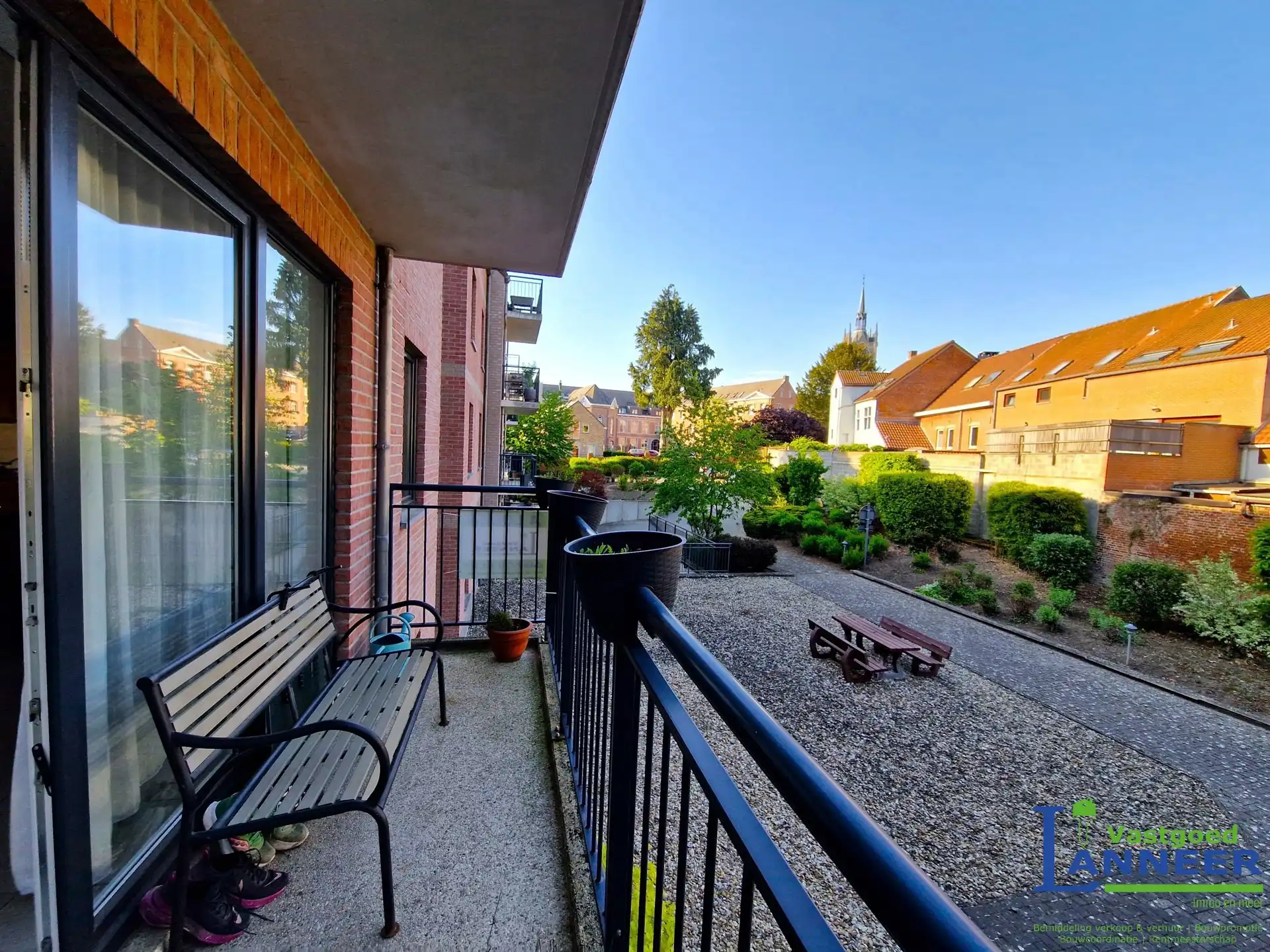 Twee slaapkamer appartement met garagestaanplaats in Edingen foto 7