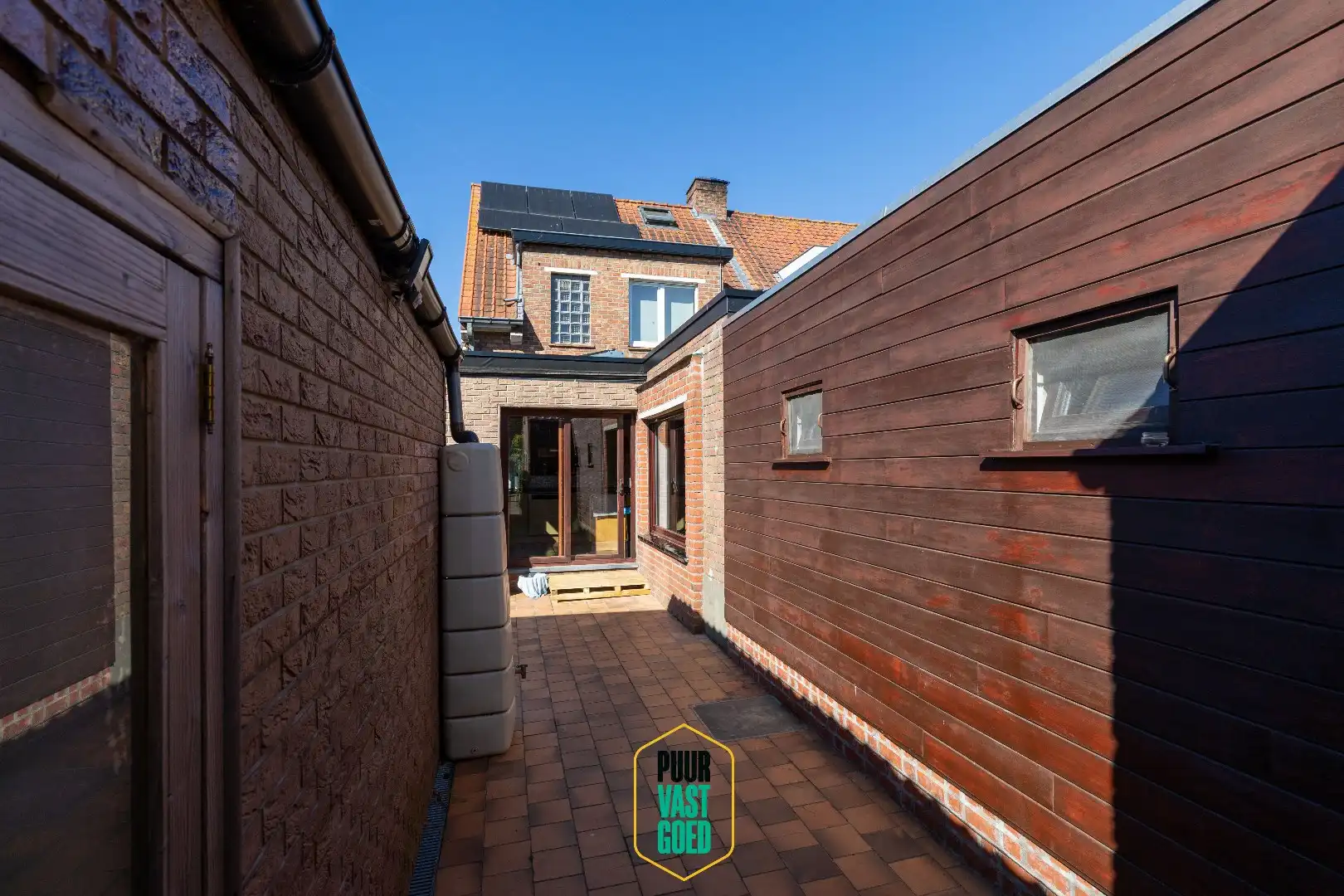 Verzorgde comfortabele halfopen wonig op 476 m² grond, met aangename tuin foto 22