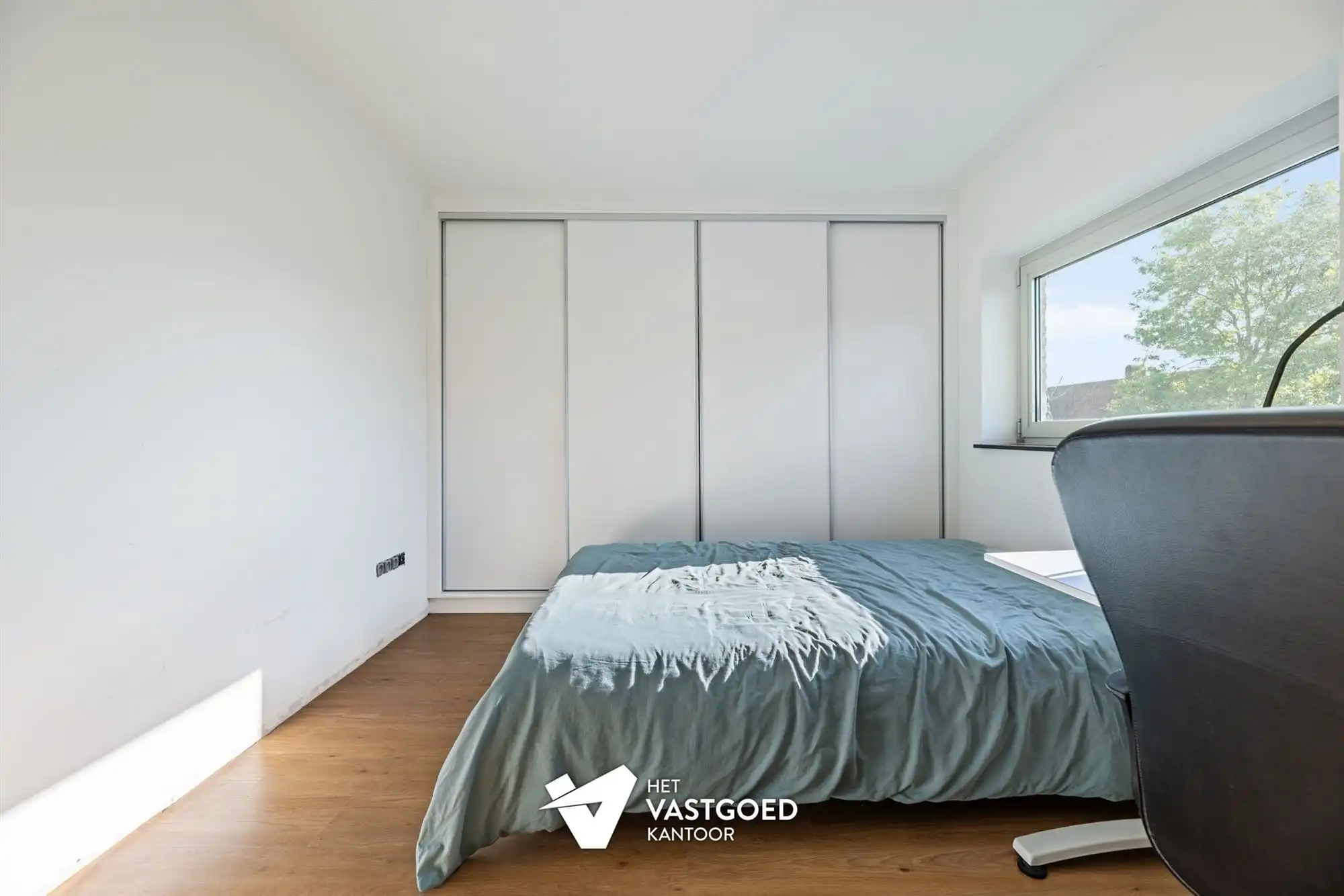 RUIME, RECENTE WONING OP TOP-LIGGING! foto 13