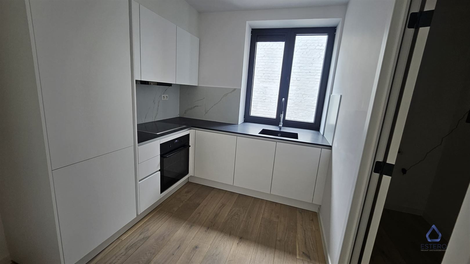 Ruim duplexappartement met terras in hartje Oostende foto 4