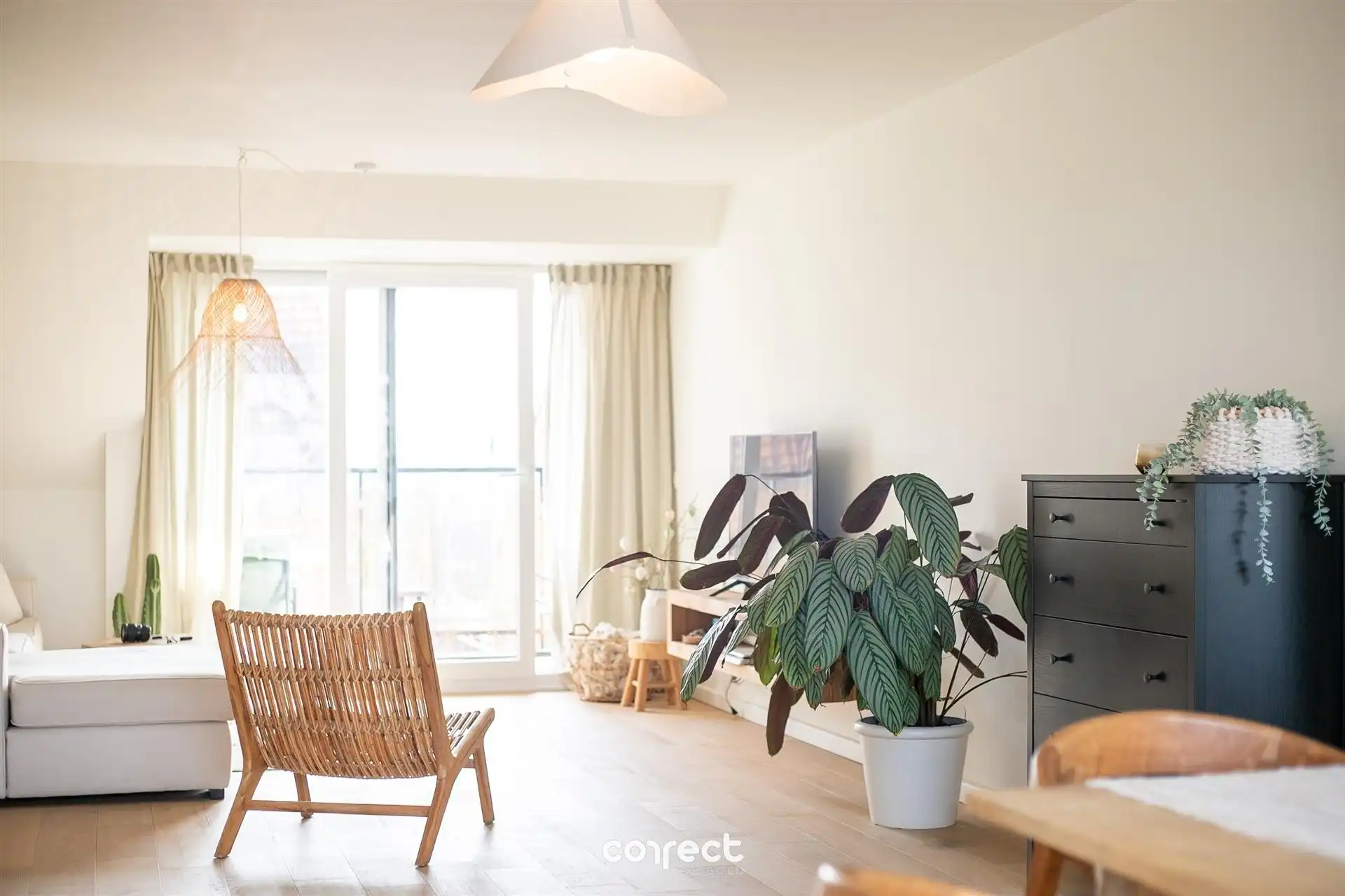 Instapklaar prachtig duplex-app met terras en 2 slaapkamers foto 5
