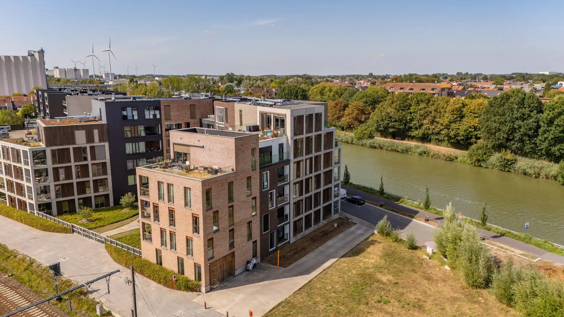 Prachtig penthouse met 3 slaapkamers en adembenemend uitzicht in Izegem foto 4