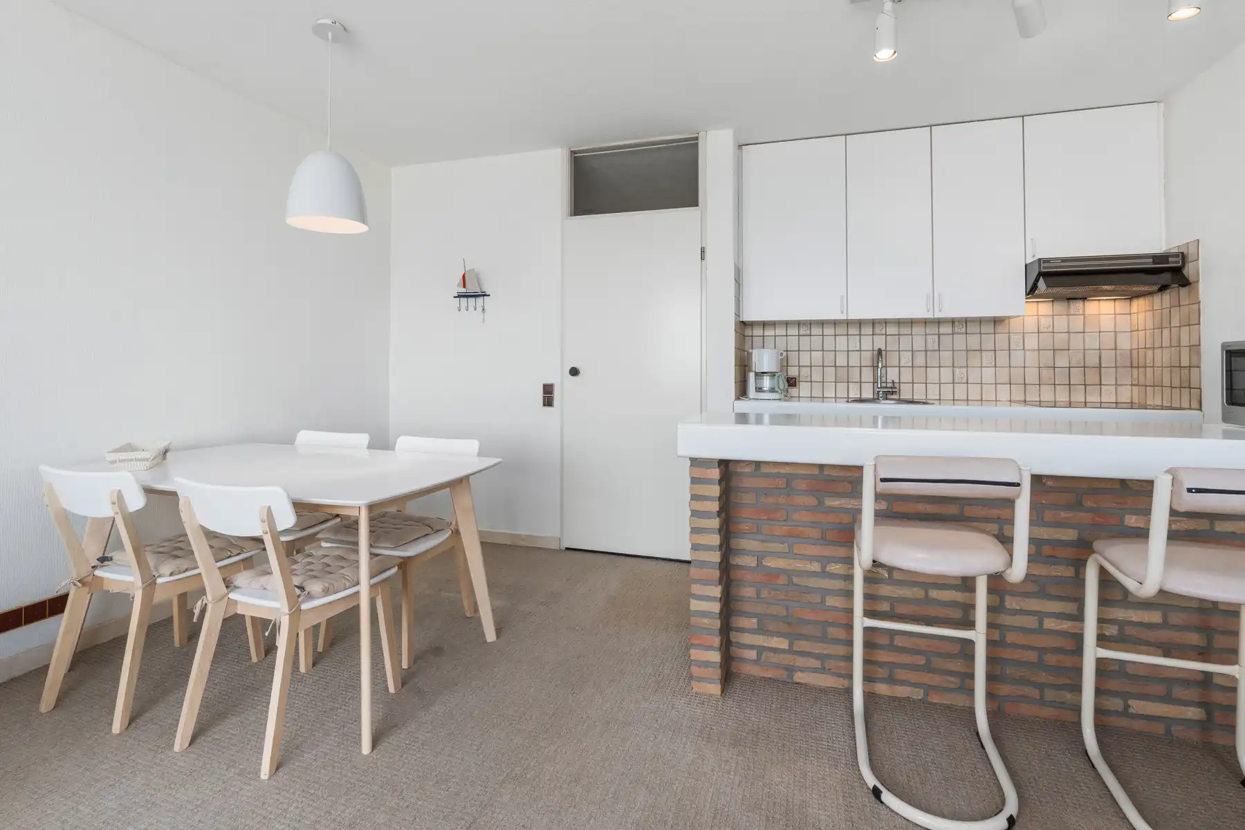 Zeer verzorgd appartement op de Zeedijk foto 3