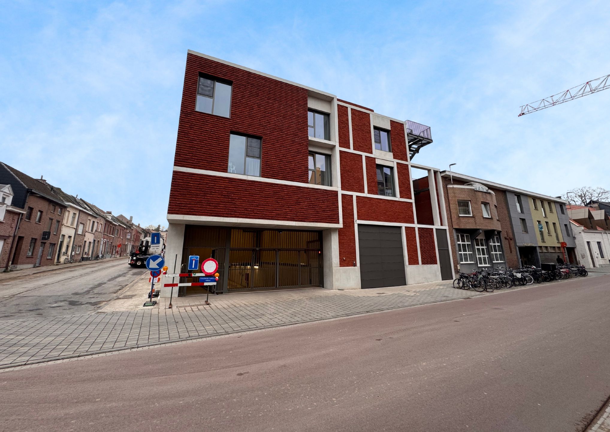 Ondergrondse autostaanplaats in project Burenberg foto {{pictureIndex}}
