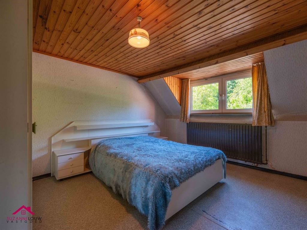 Half-vrijstaande woning met 3 slaapkamers foto 35