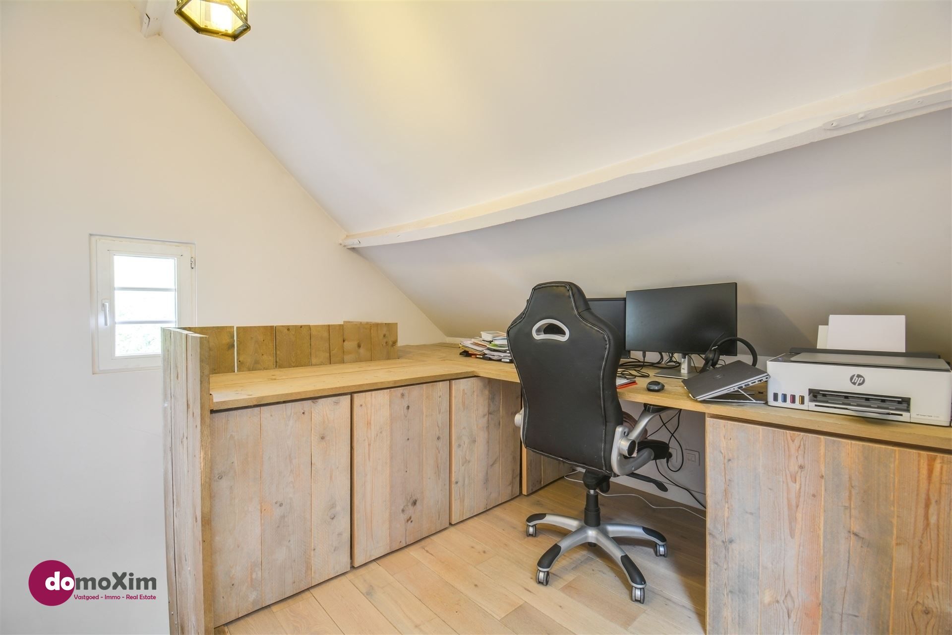Prachtig gerenoveerde woning met 3 slaapkamers in Eppegem foto 11