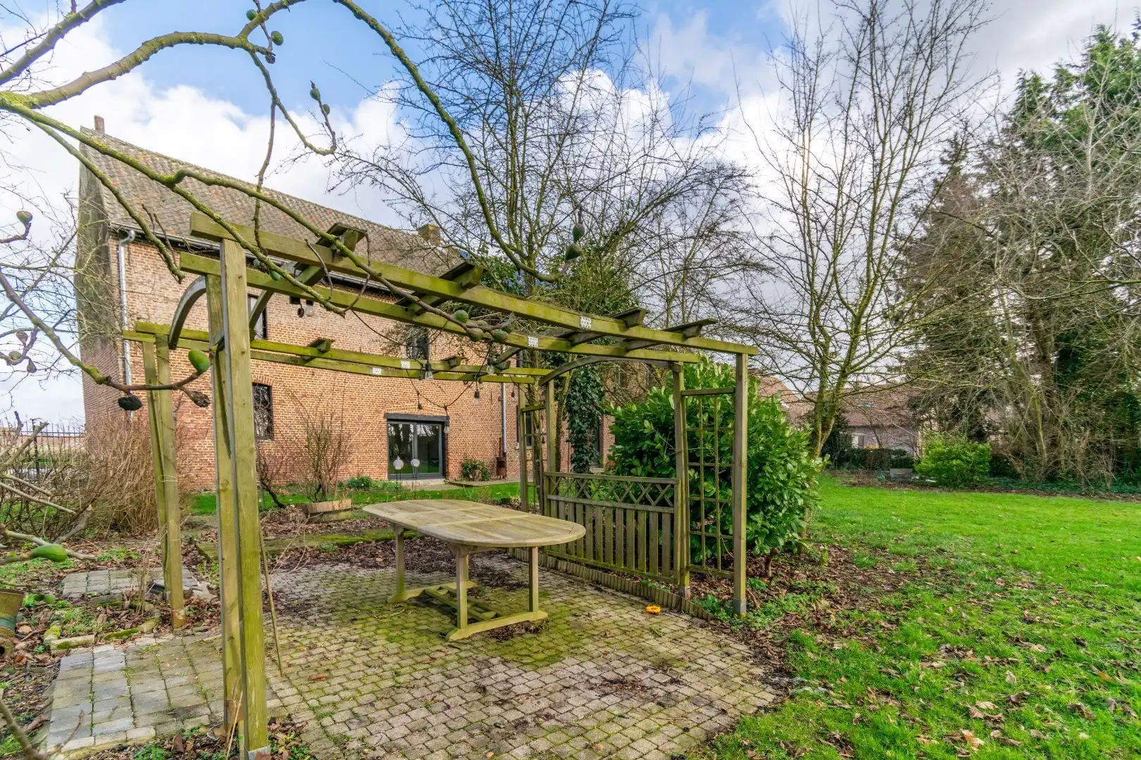 GERENOVEERDE KARAKTER HOEVE OP 20 ARE!  foto 27