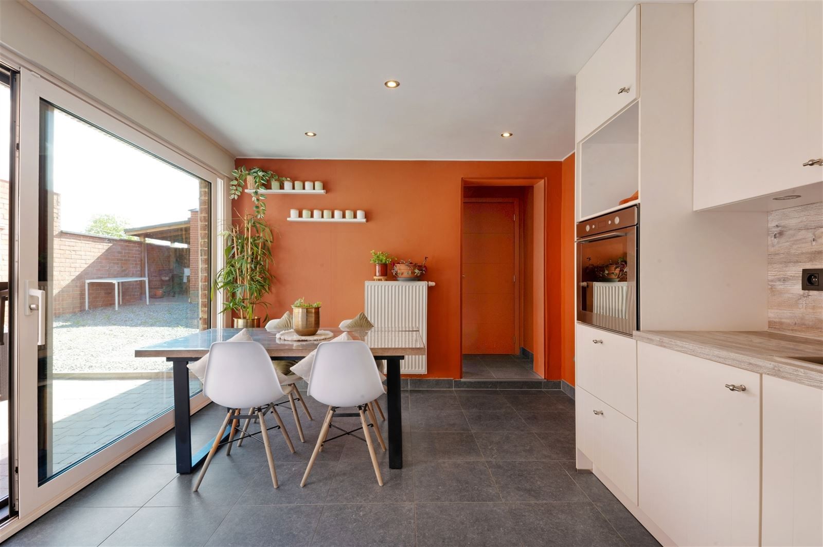 Gerenoveerde gezinswoning met tuin en garage op 6are70 foto 10