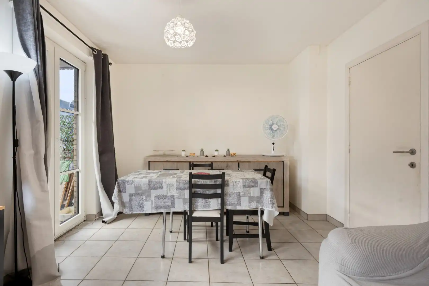 Goed gelegen 2-slaapkamerappartement  – EPC 109 kWh/m² foto 8