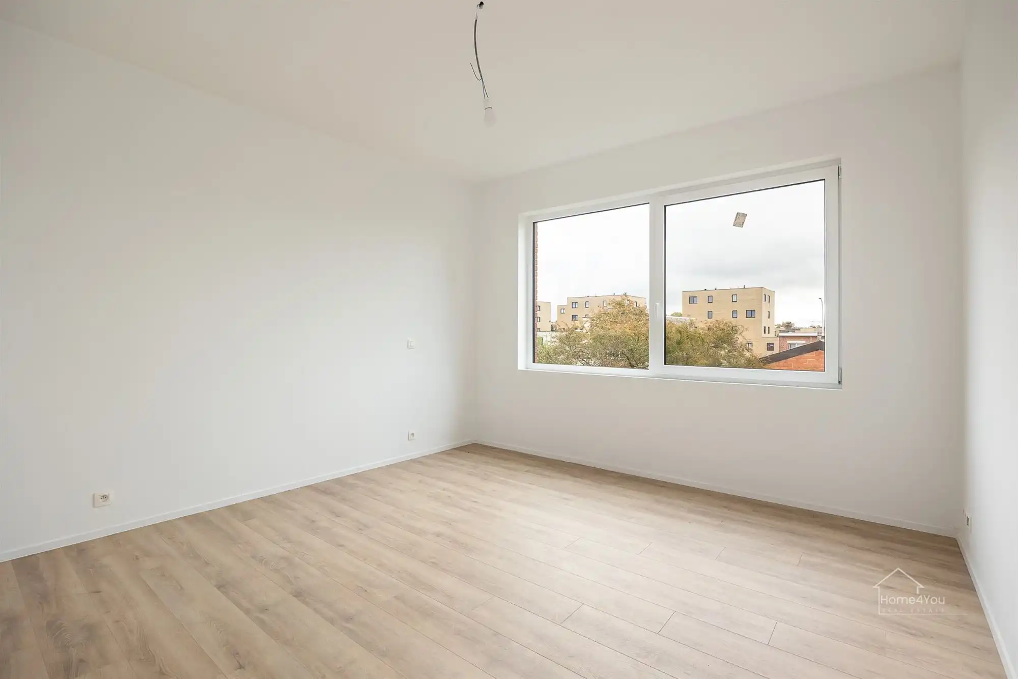 Gerenoveerd 2-slaapkamer appartement in Borsbeek te koop! foto 9