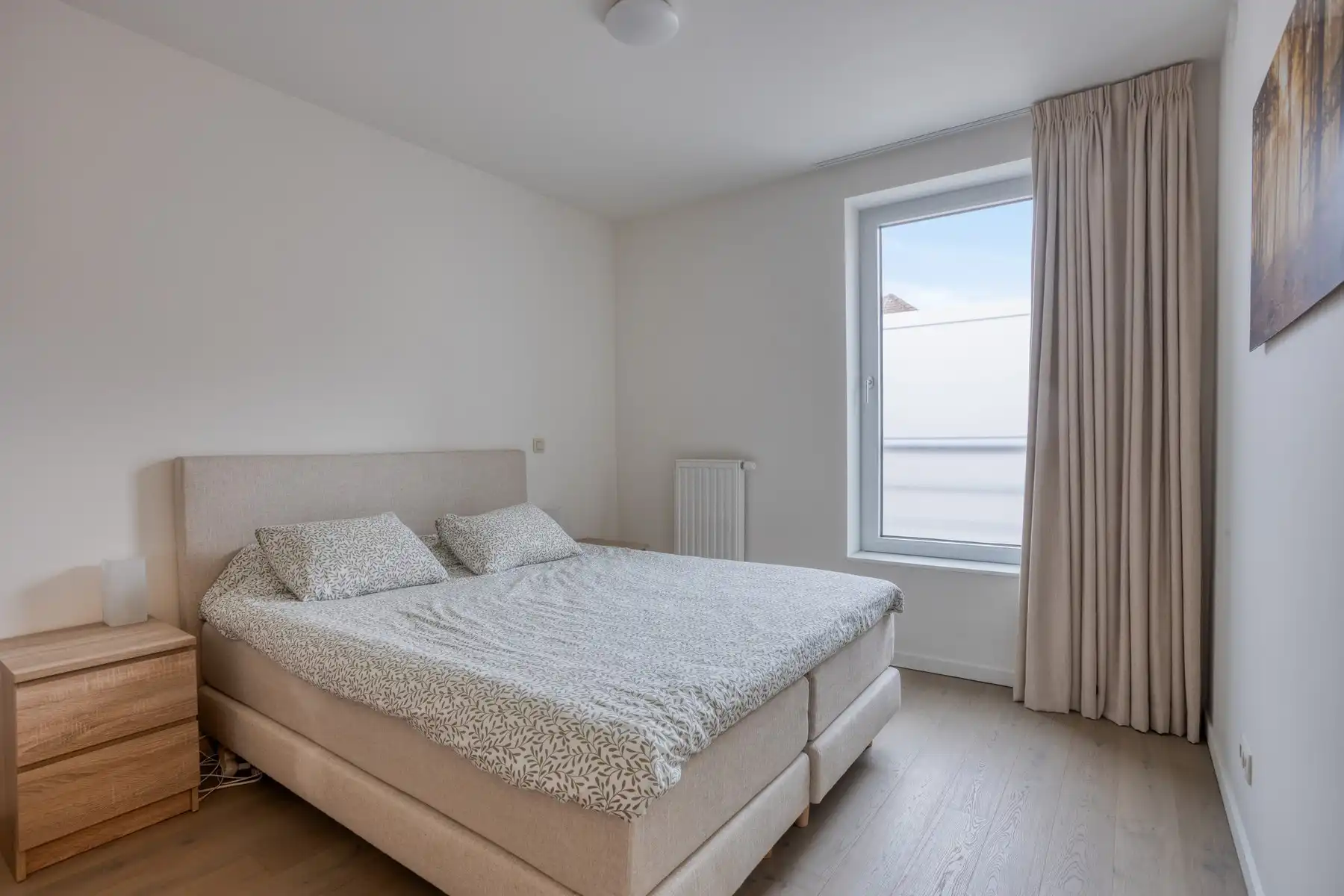 Modern appartement met twee slaapkamers en autostaanplaats nabij het centrum foto 9