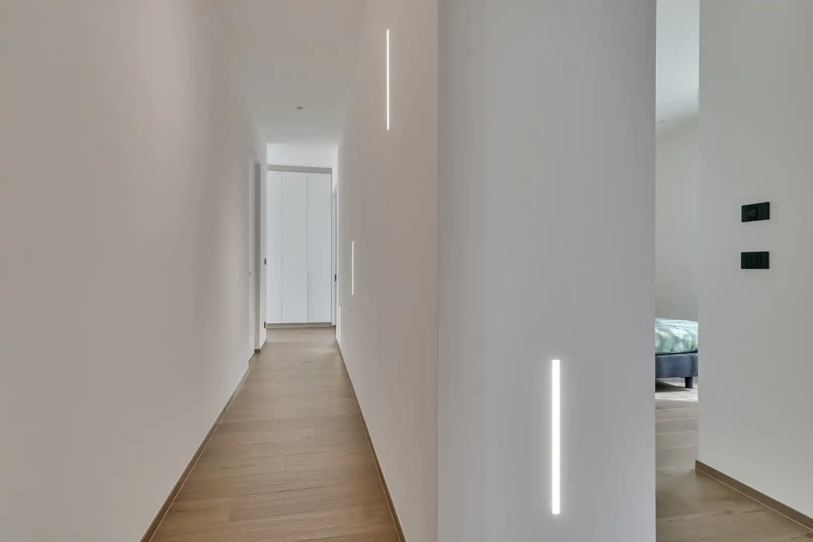 Luxe gelijkvloerse villa met zwembad & multifunctioneel poolhouse te Lanklaar foto 12