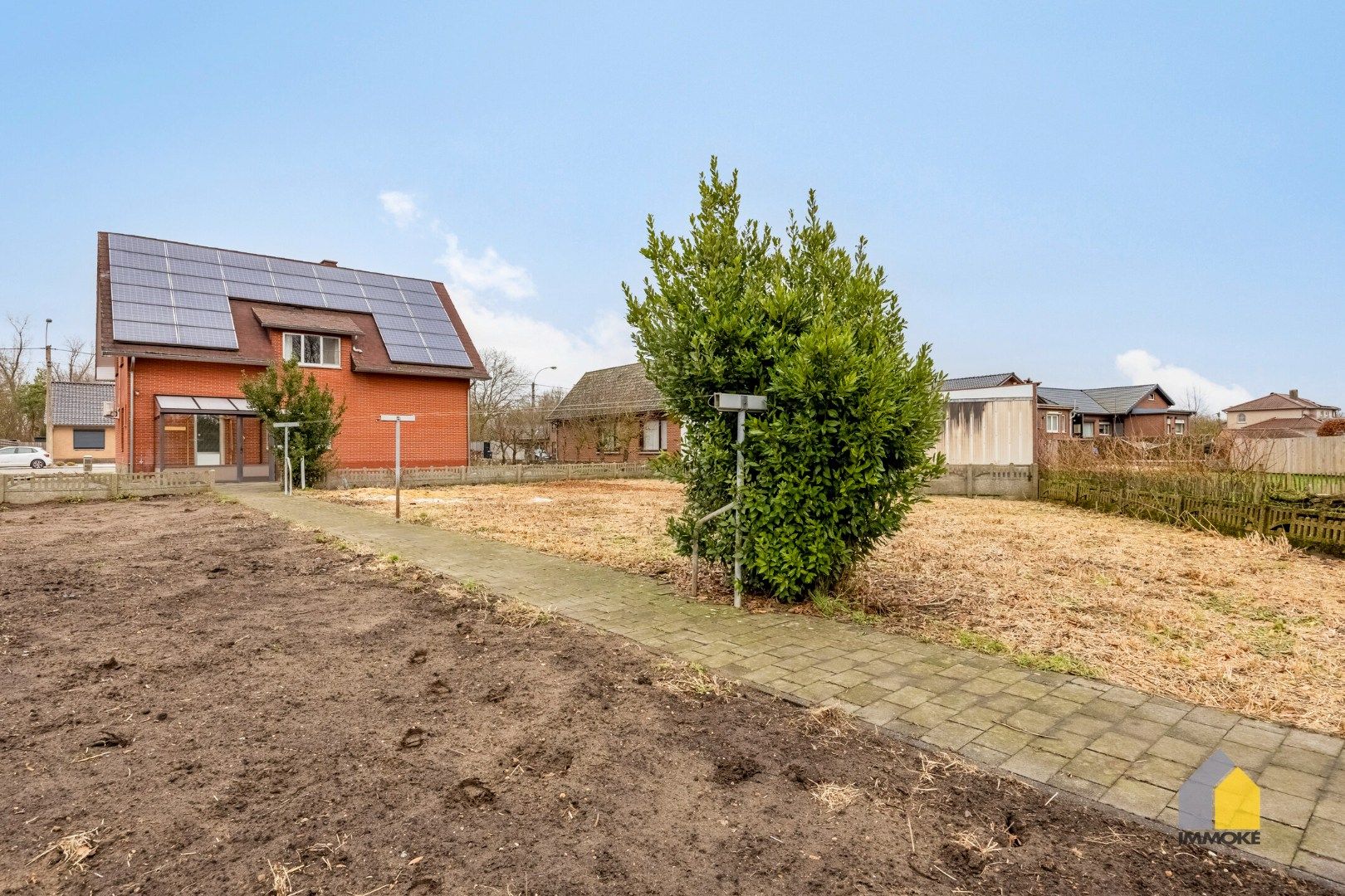 Neeroeteren: Op te frissen, vrijstaande woning op 8 a 53 ca met 5 slpks. foto 38