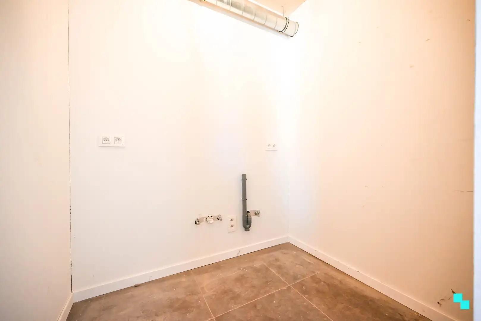 Halfopen nieuwbouwwoning in houtmassiefbouw foto 9