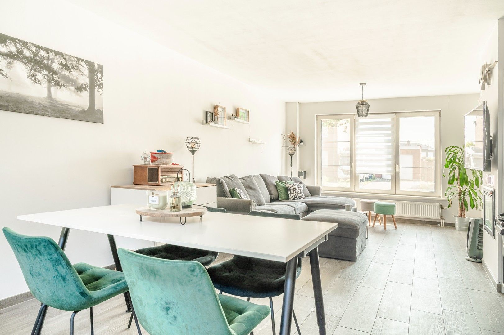 Instapklare woning met 3 slaapkamers foto 2