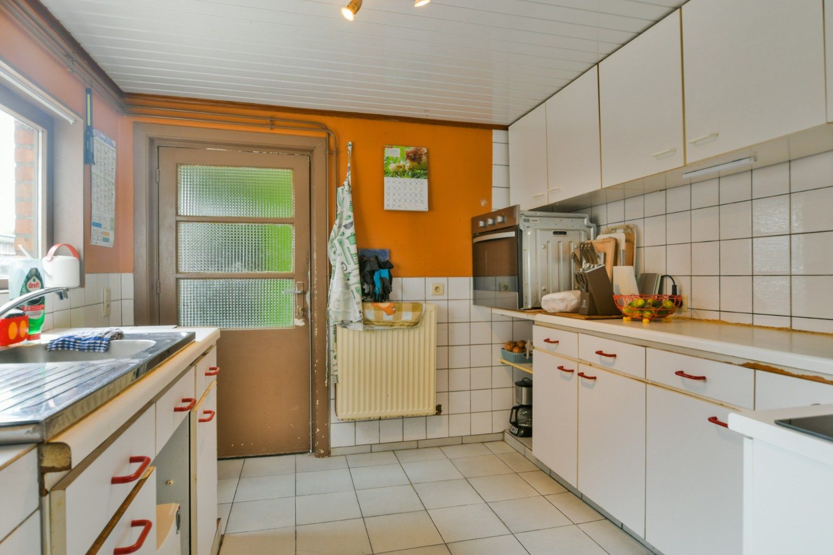 Gerenoveerde woning met 4 slaapkamers in het centrum van Eernegem foto 20