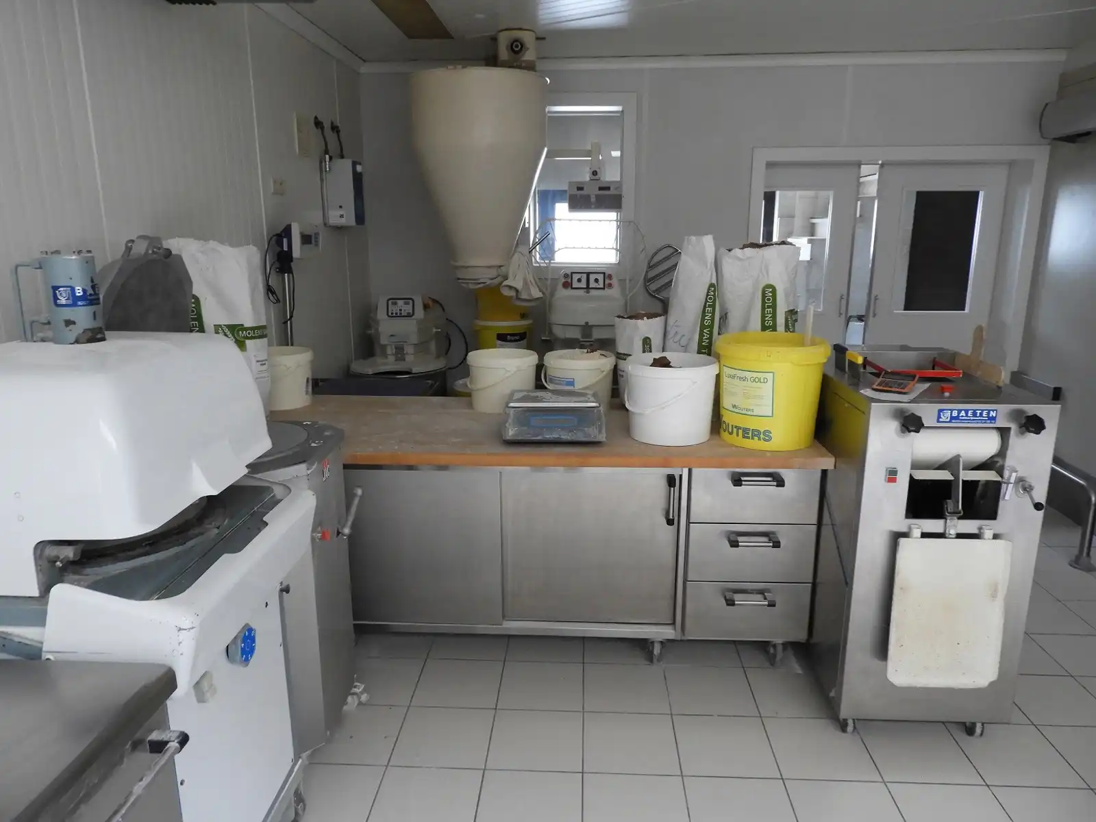 Gebouw te koop foto 18