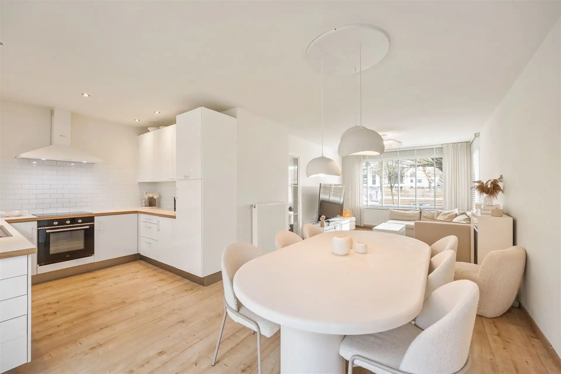 Hoofdfoto van de publicatie: Instapklare woning met 3 slpk's op een TOPlocatie te Schoten!