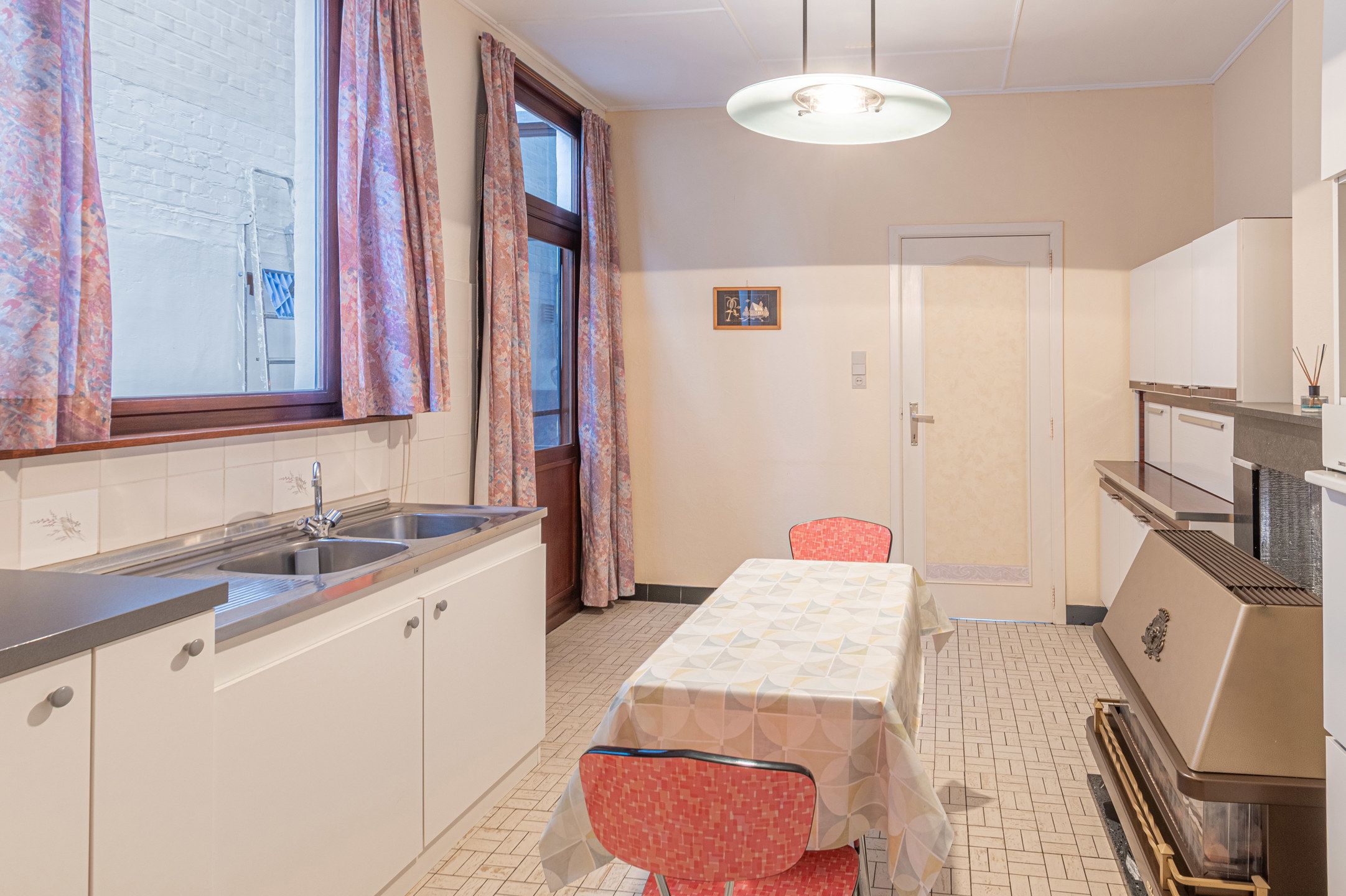 Verzorgde woning met zicht op het water foto 3