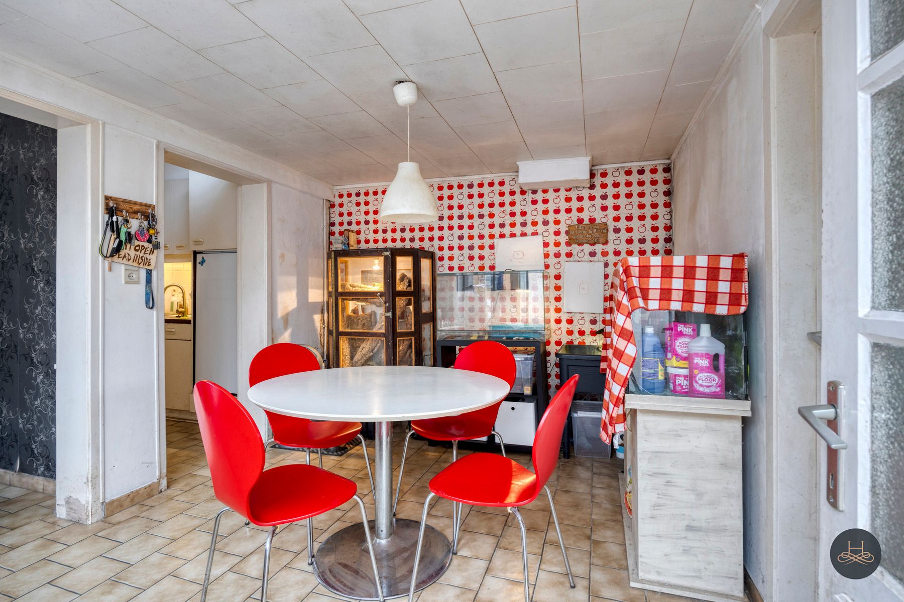 Renovatiewoning met gunstige, centrale ligging foto 9