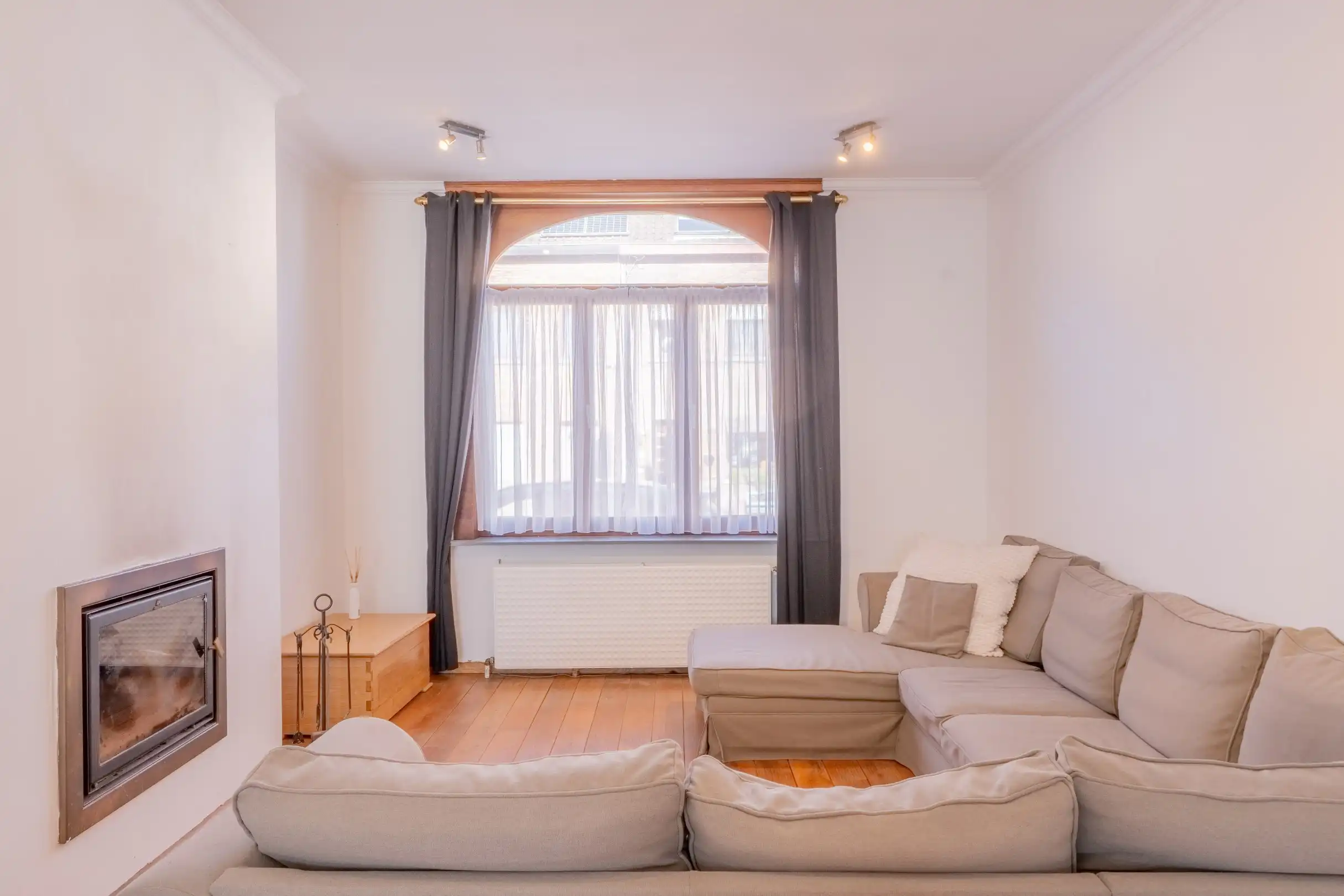 Charmant herenhuis met 5 kamers te Zeebrugge foto 4