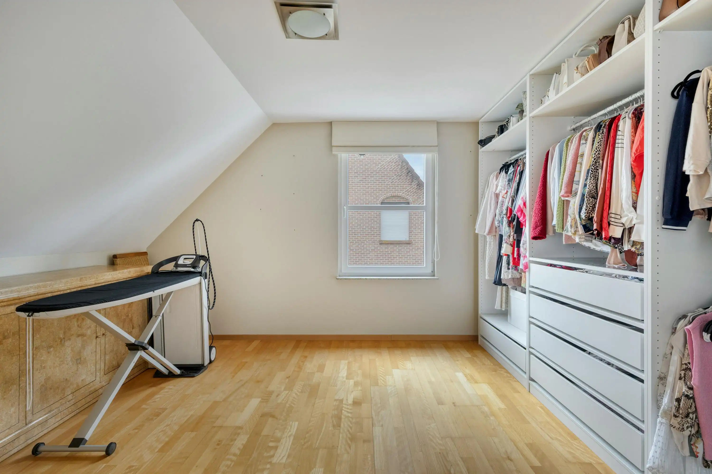 Ruime, mooie woning te koop in Geraardsbergen (Moerbeke) foto 18