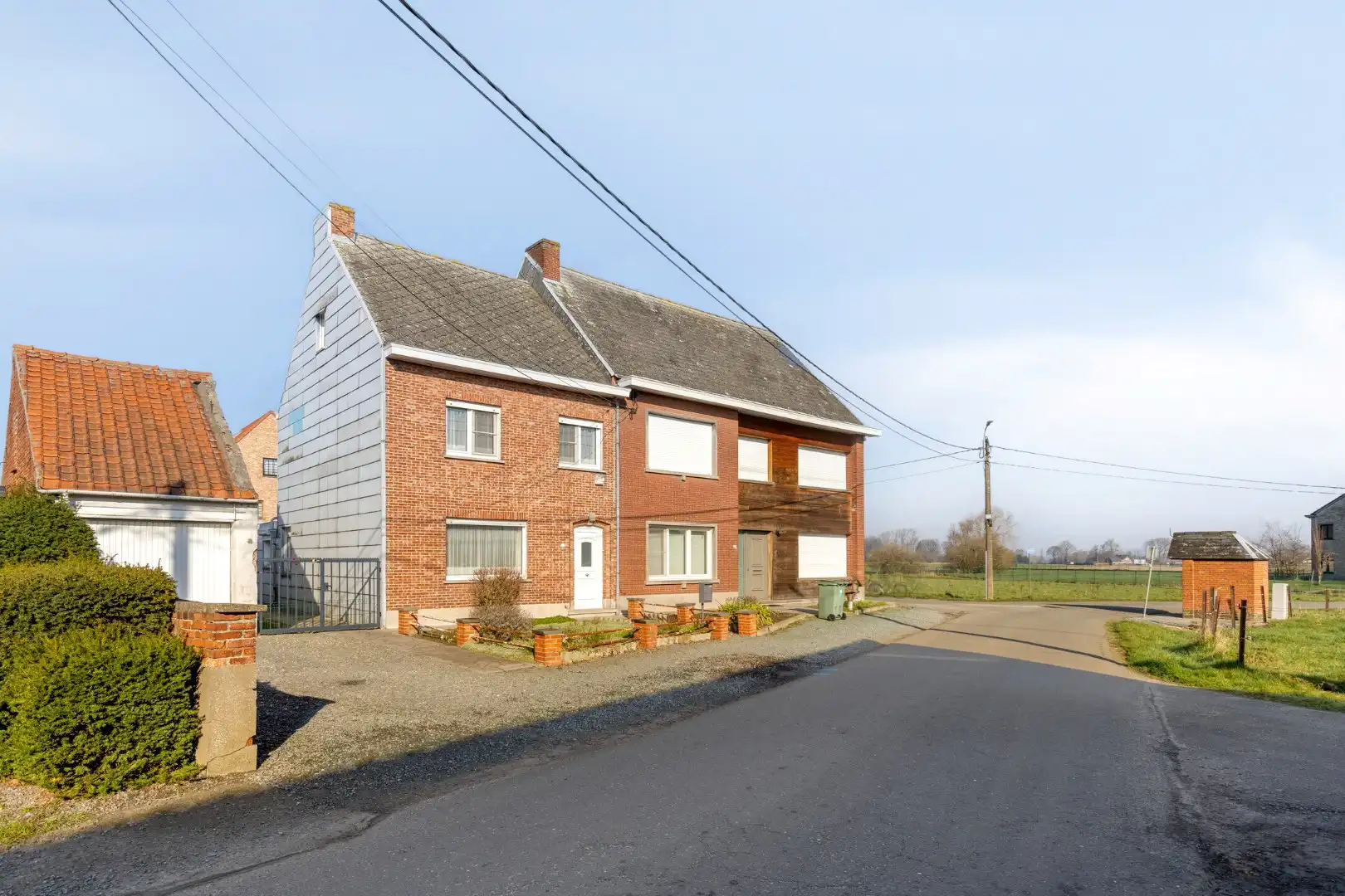 Halfopen bebouwing met 3 slaapkamers, tuin en garage - TOP-ligging en TOP-oriëntatie foto 26