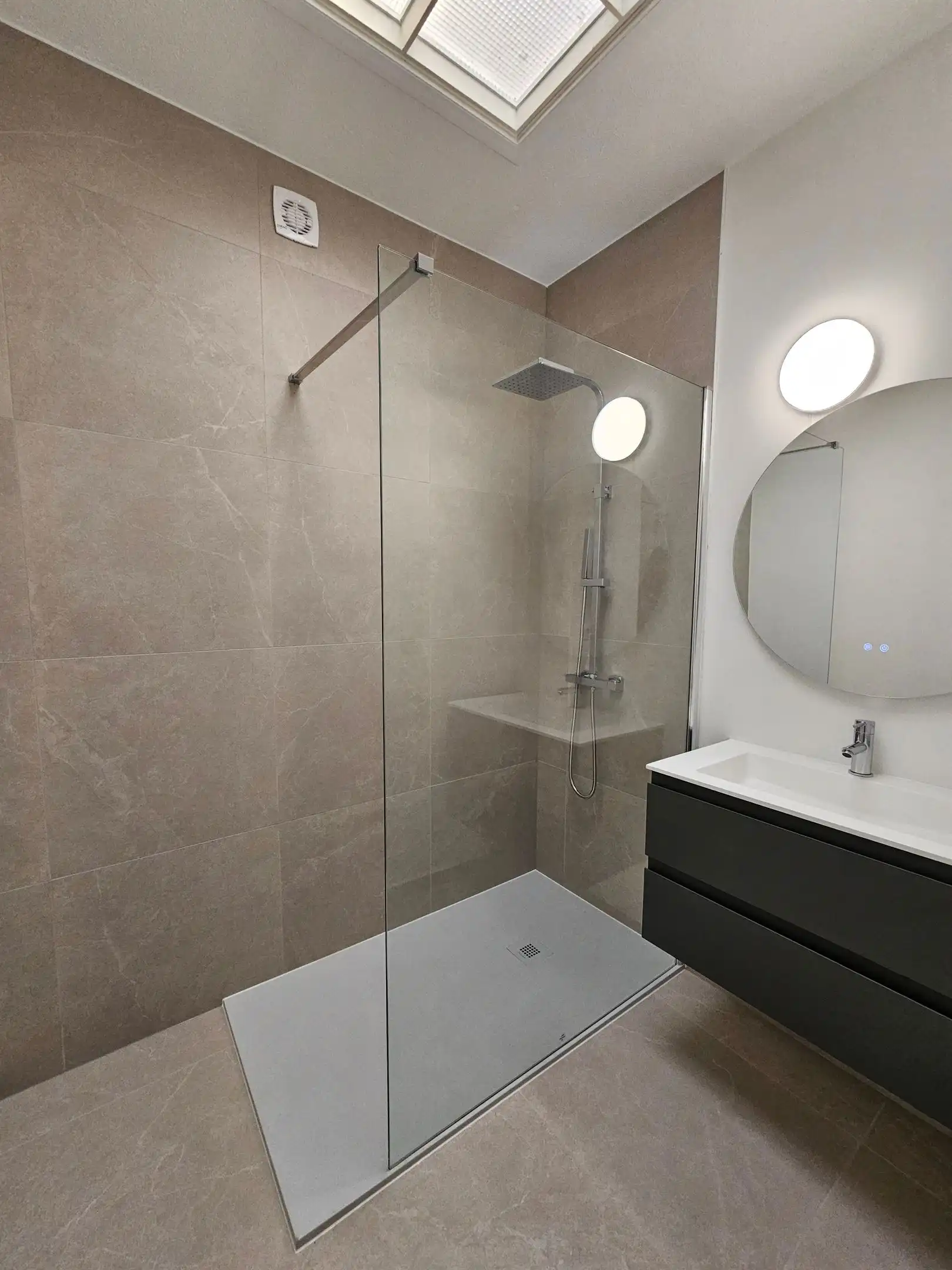 Appartement met 2 slpks en 2 terrassen foto 8