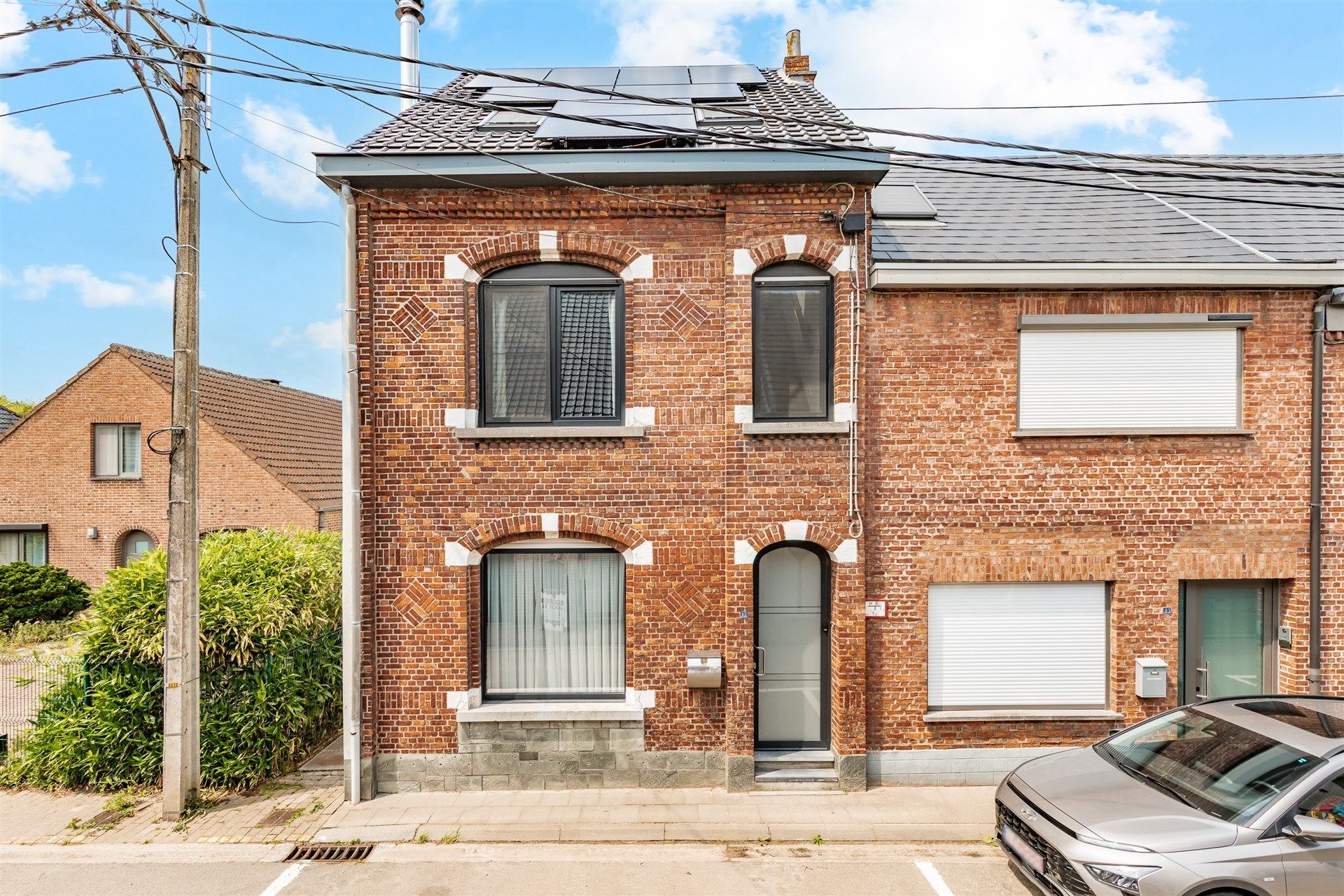 Instapklare woning met tuin, terras in Lebbeke foto {{pictureIndex}}