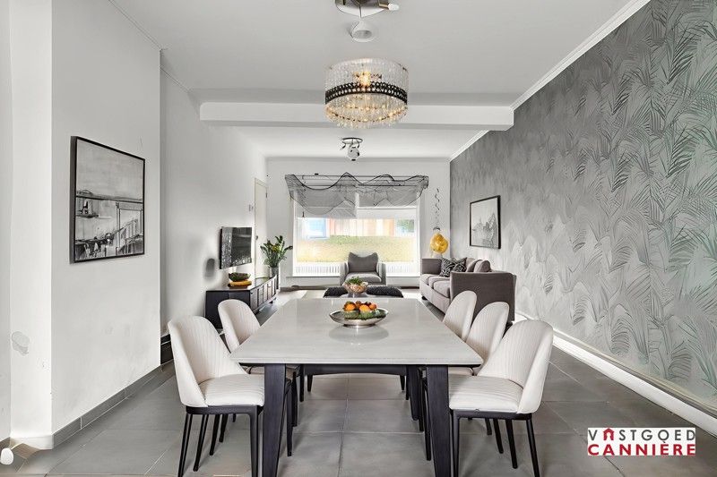 🏡Ruime woning met kantoorgebouw TE KOOP in hartje Wielsbeke – Marktstraat! foto 3