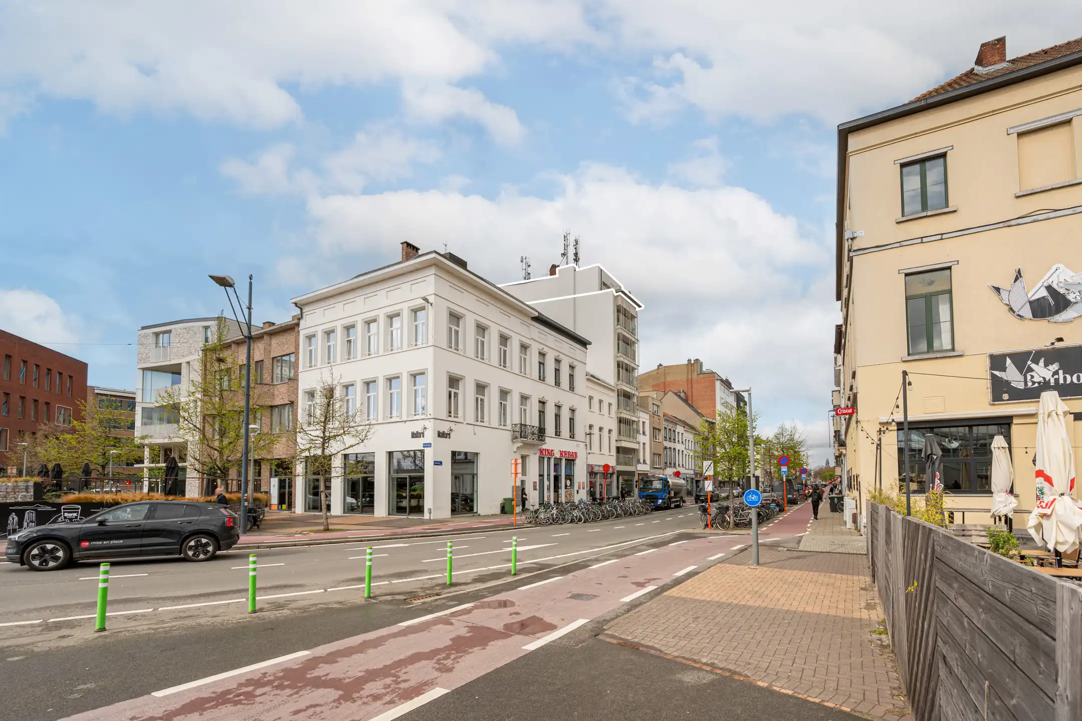 Knappe penthouse met terras en prachtig uitzicht foto 16