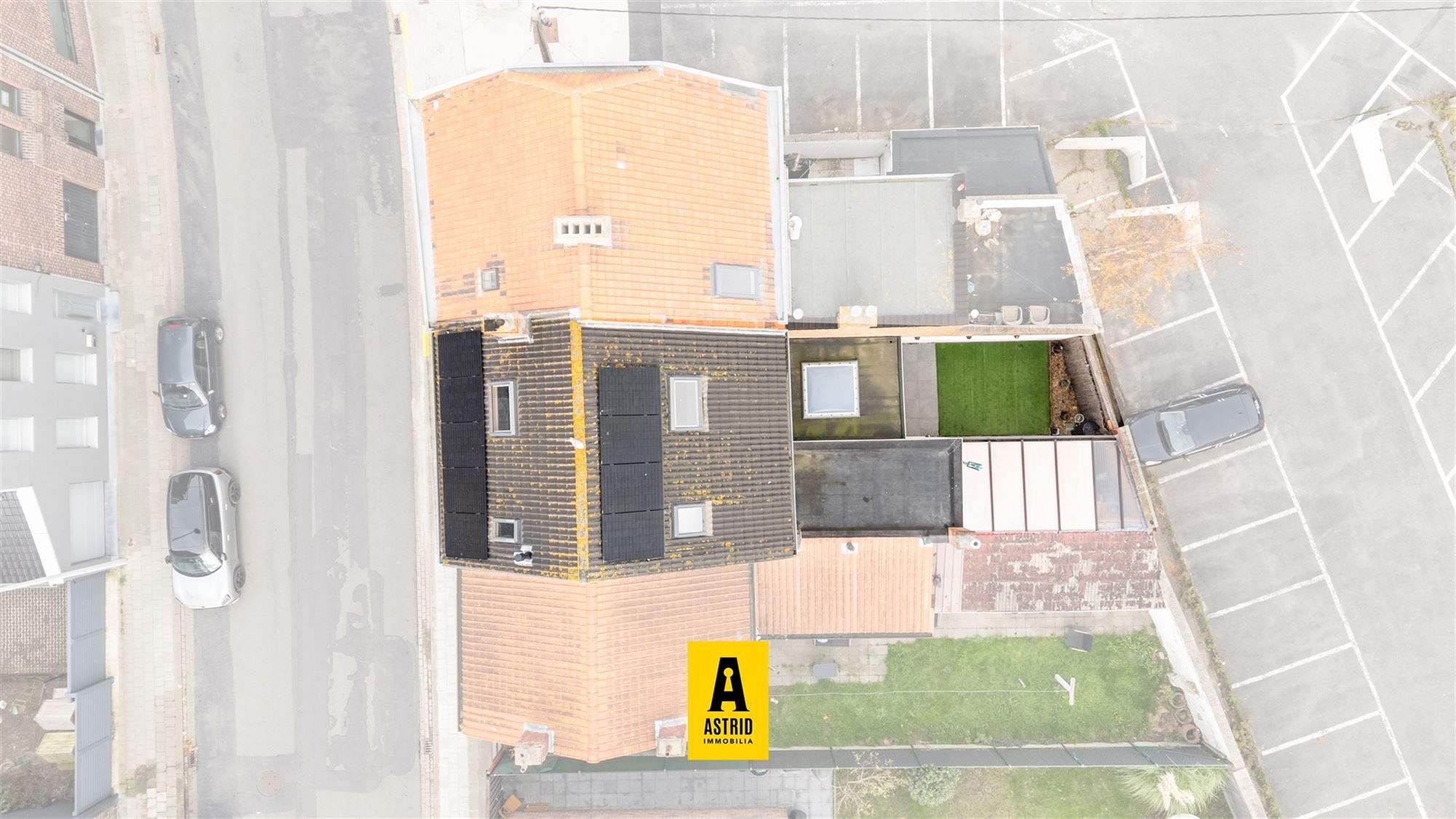 Smaakvol gerenoveerde woning! foto 20