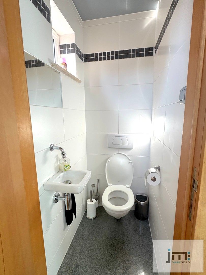 Energiezuinige woning met zwembad foto 8