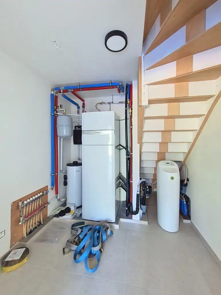 Nieuwbouwwoning met 3 slpk en polyvalente ruimte foto 5