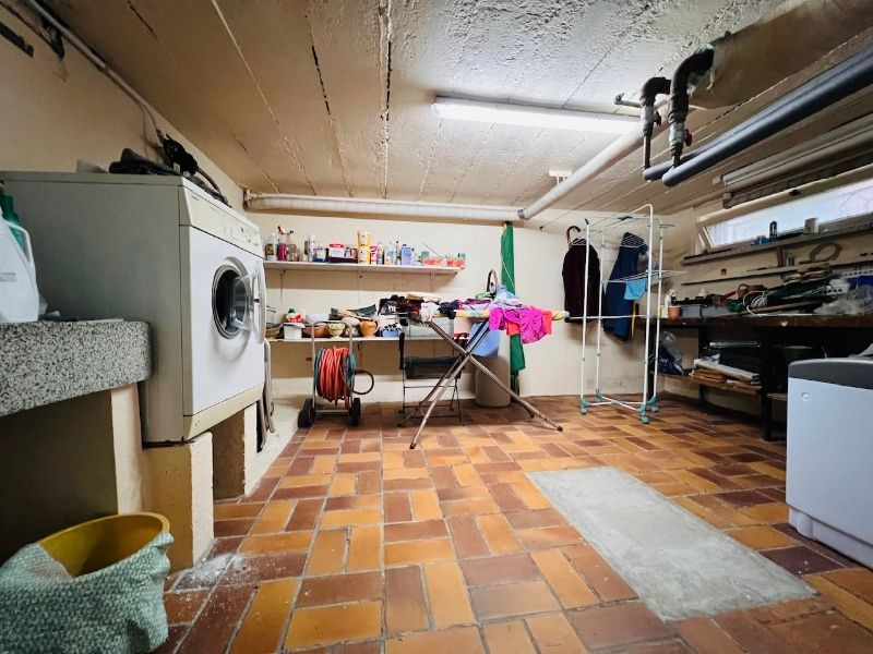 Alleenstaande villa met 3 slaapkamers en dubbele garage foto 35