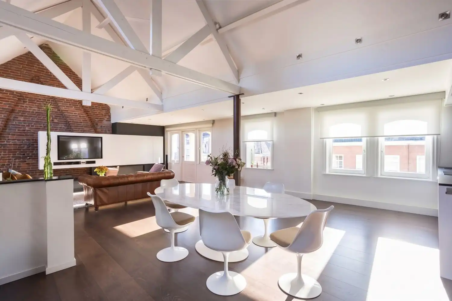 Karaktervolle herenwoning (310 m²) met GARAGE en loftverdieping in het hart van Aalst foto 26