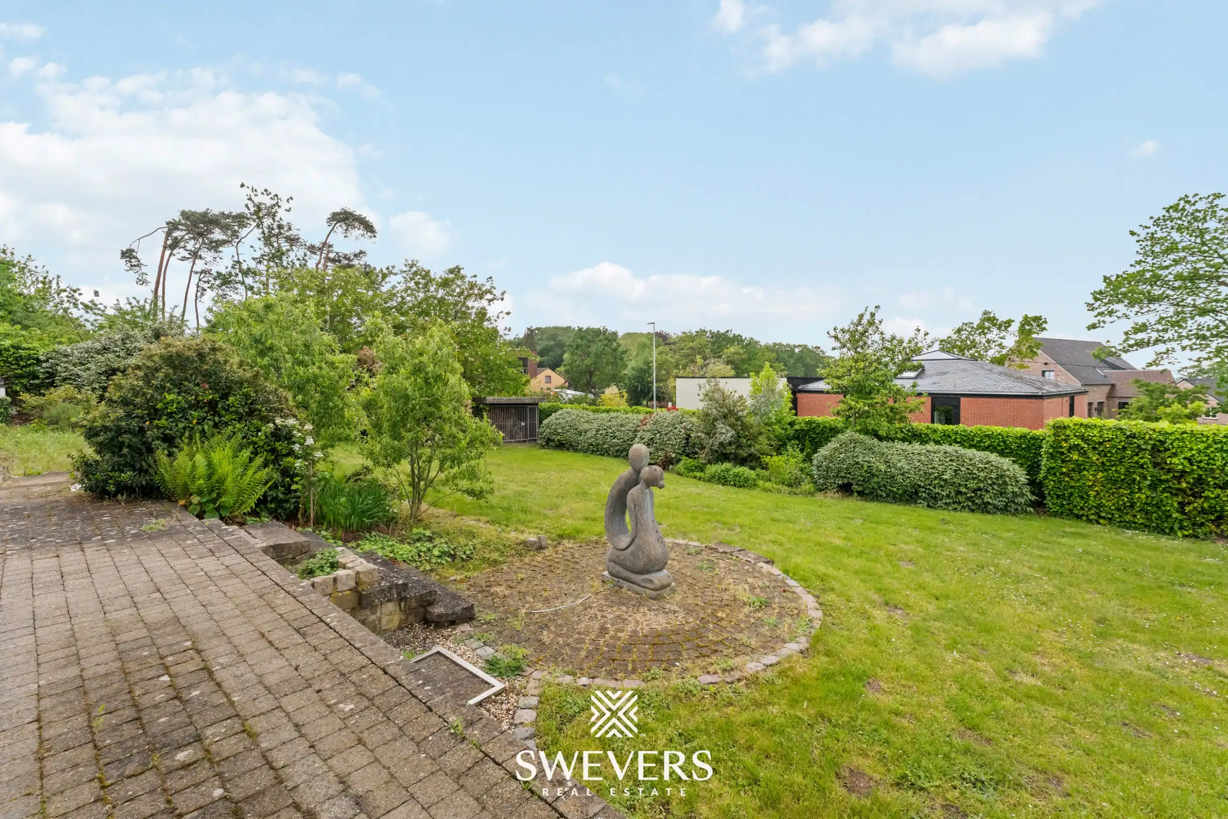 Statige villa met 57a 24ca grond en eindeloos potentieel foto 28