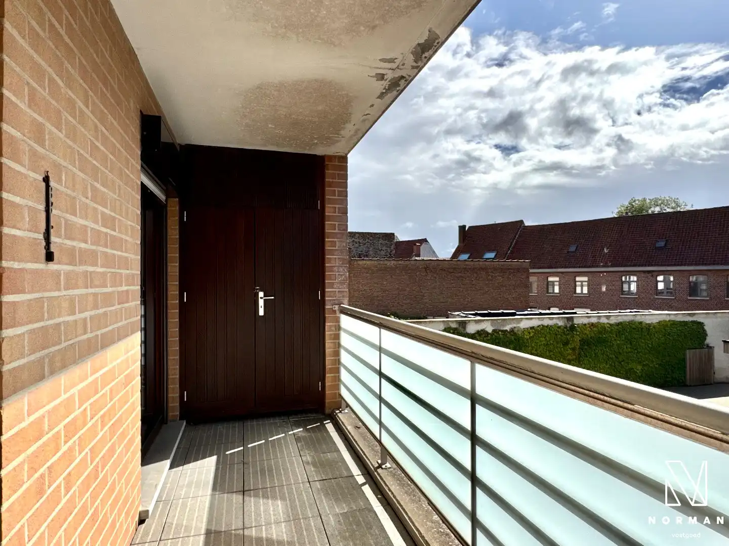 Lichtrijk en energiezuinig appartement met 2 slaapkamers, terras en garage te koop in centrum Kuurne! foto 21