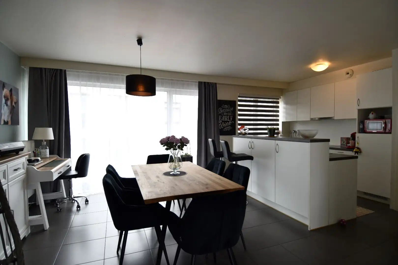 Instapklaar 2-slaapkamerappartement op toplocatie nabij het centrum van Kortrijk foto 5