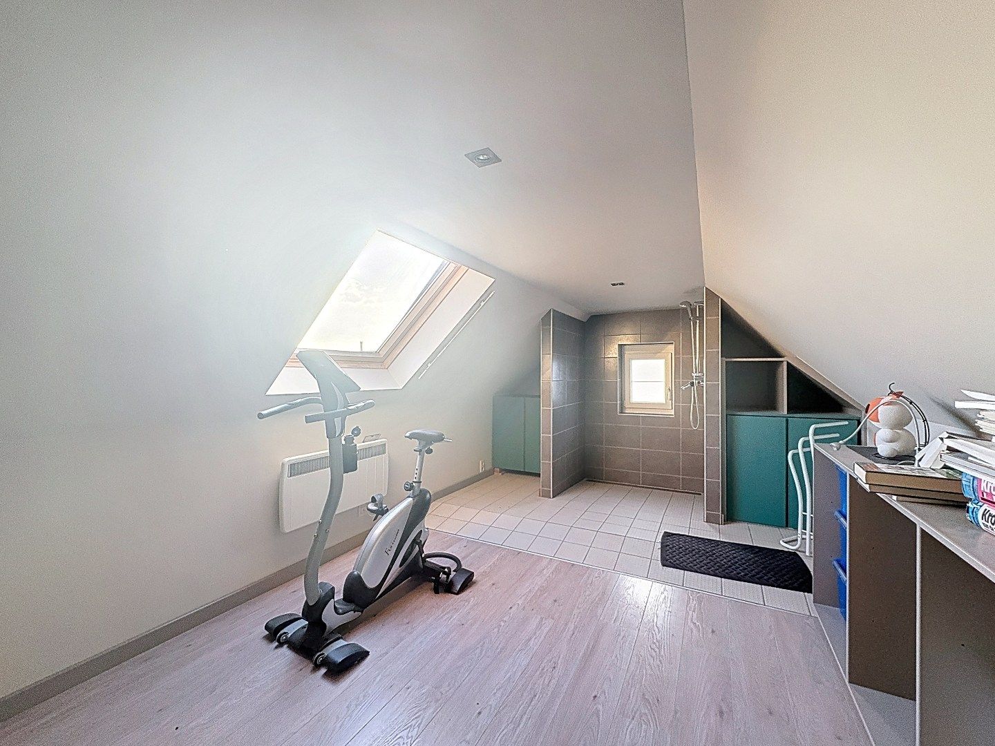 Ruime woning met tuin, terras en garage te Korbeek-Lo! foto 20