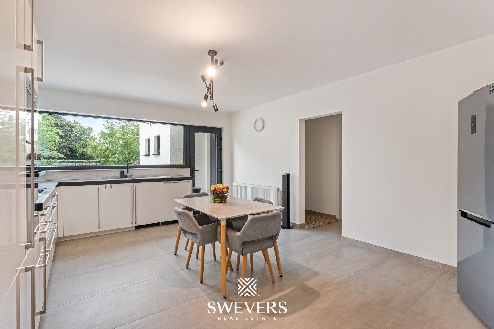 Ruime gerenoveerde villa (306m²) met praktijkmogelijkheden op ZW-perceel (24a68ca) foto 6
