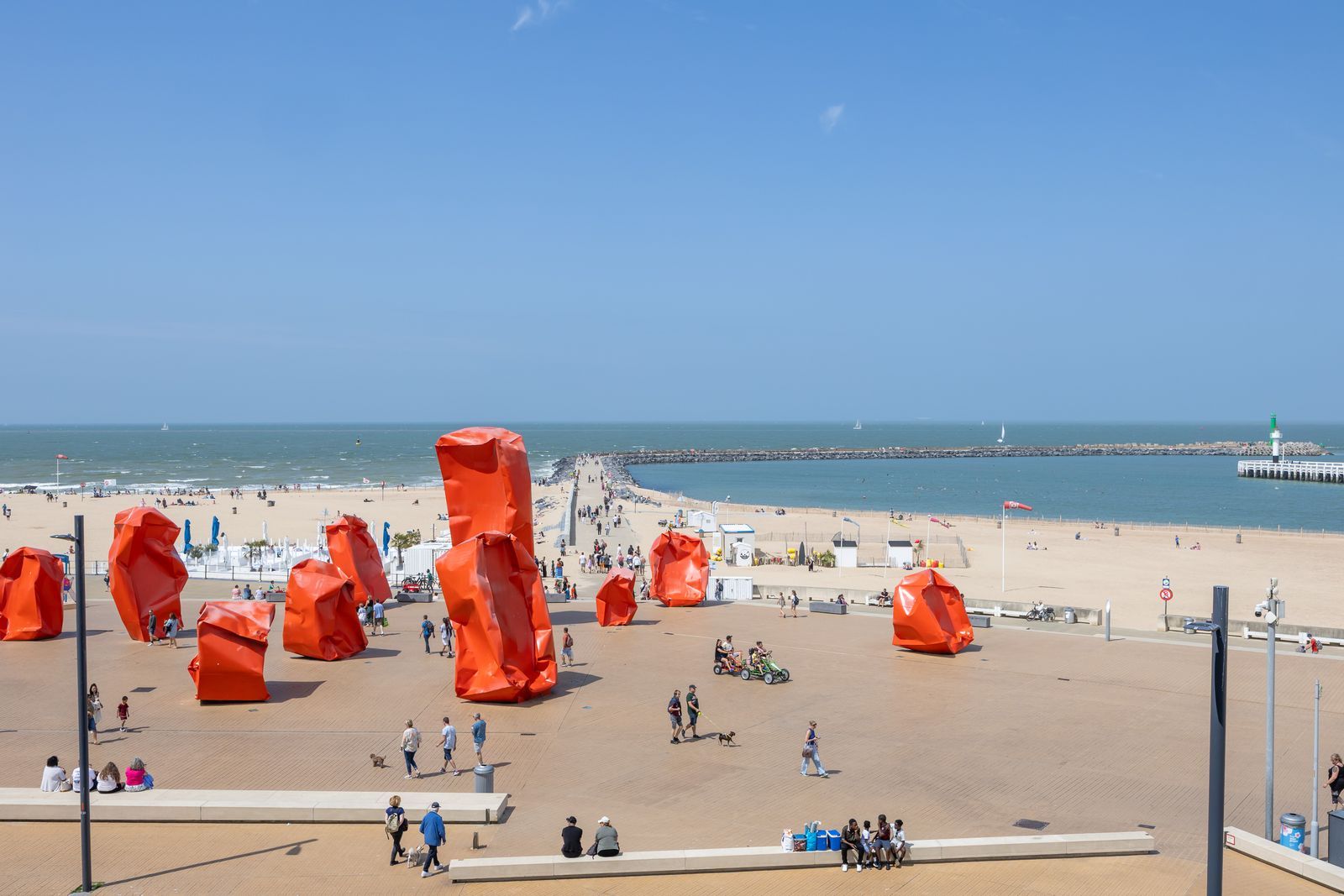 Luxueus én royaal appartement met 2 slpk waar u geniet van frontaal zeezicht foto 19