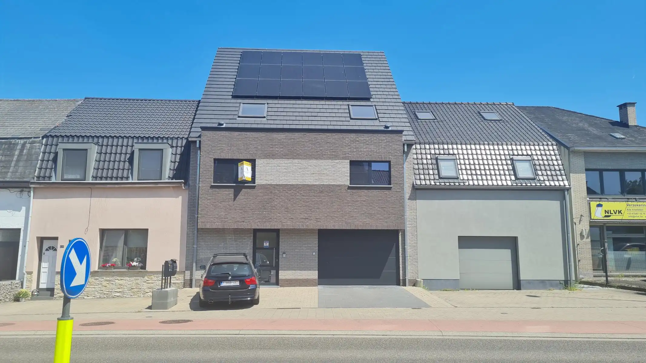 EnergieNEUTRAAL Duplex-app met 2 slpk, 2 garages,tuin+terras foto {{pictureIndex}}