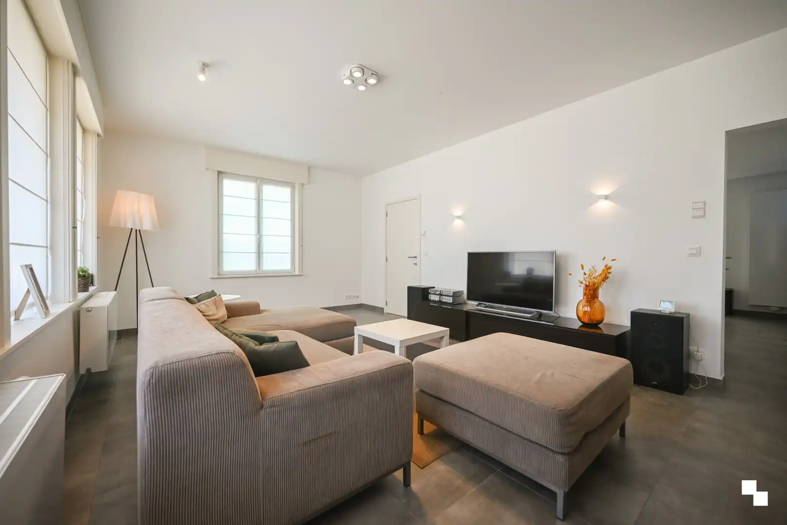 Zeer verzorgde eengezinswoning met drie slaapkamers en garage foto 21