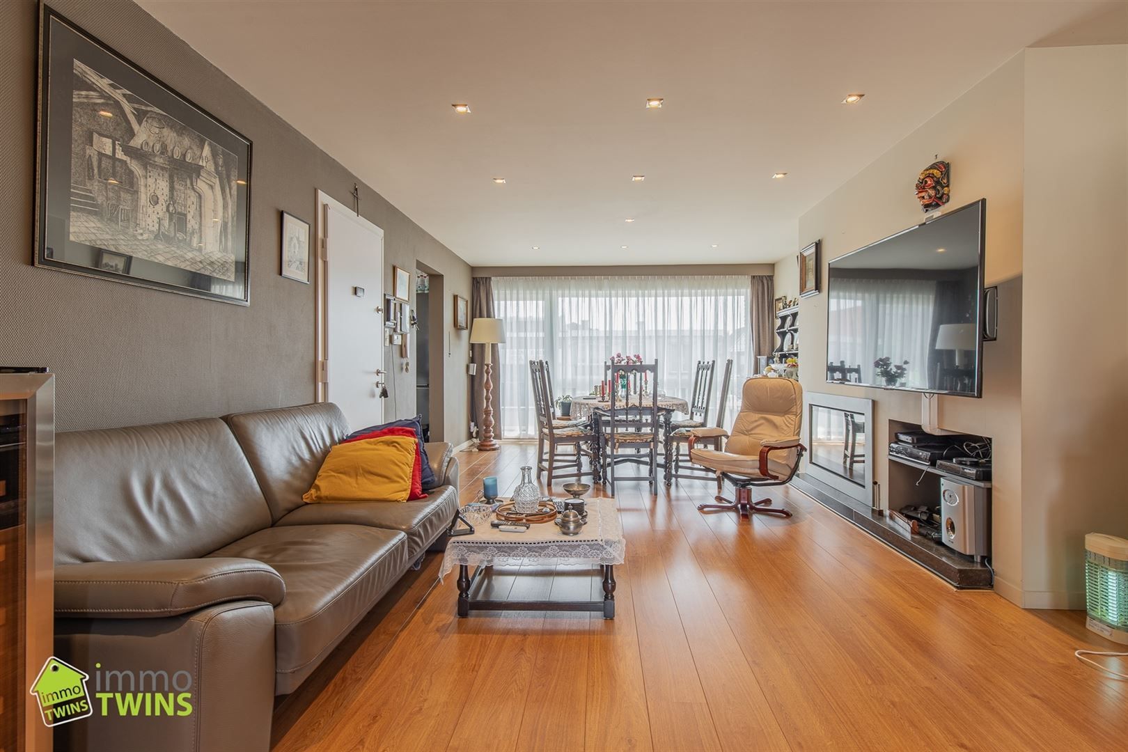 Instapklaar appartement met 3 slaapkamers, 2 terrassen te Baasrode foto 2