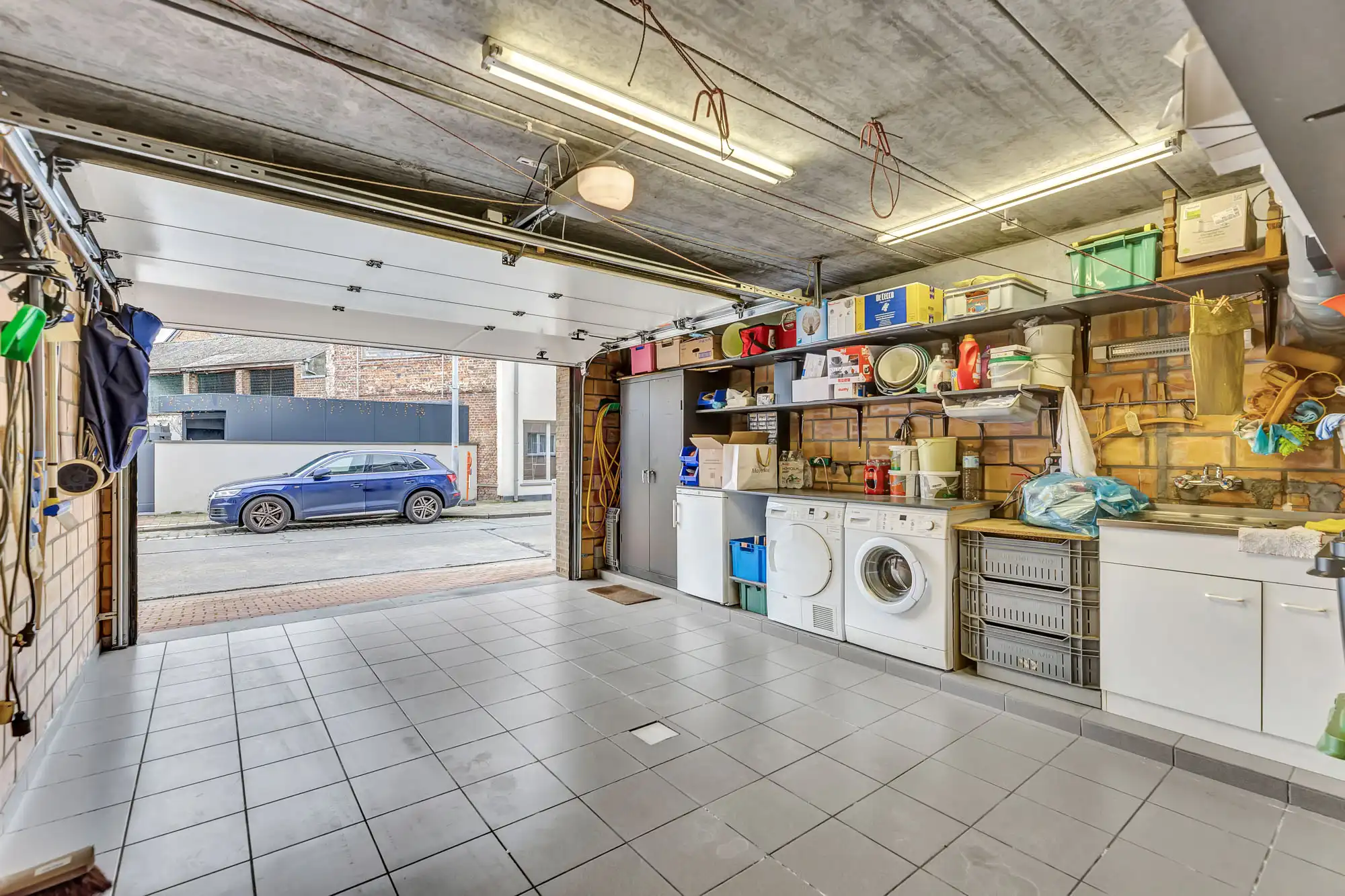 Instapklaar appartement met ruime garage foto 12
