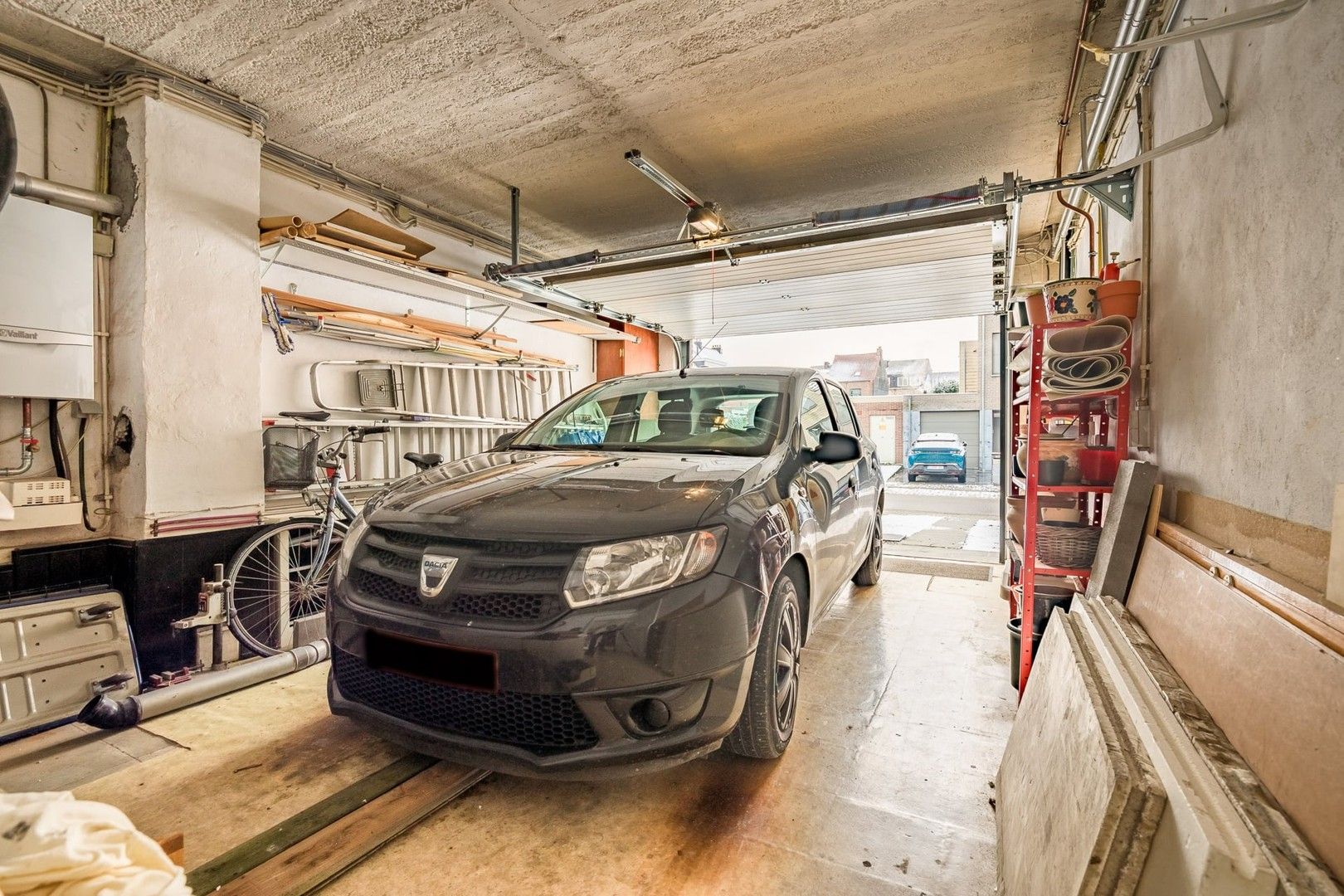 Instapklare woning met garage in een rustige straat! foto 26