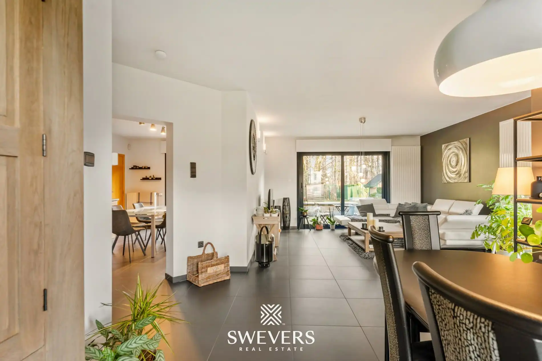  Instapklare woning met goede bereikbaarheid op 10 are 43 ca in Paal foto 6