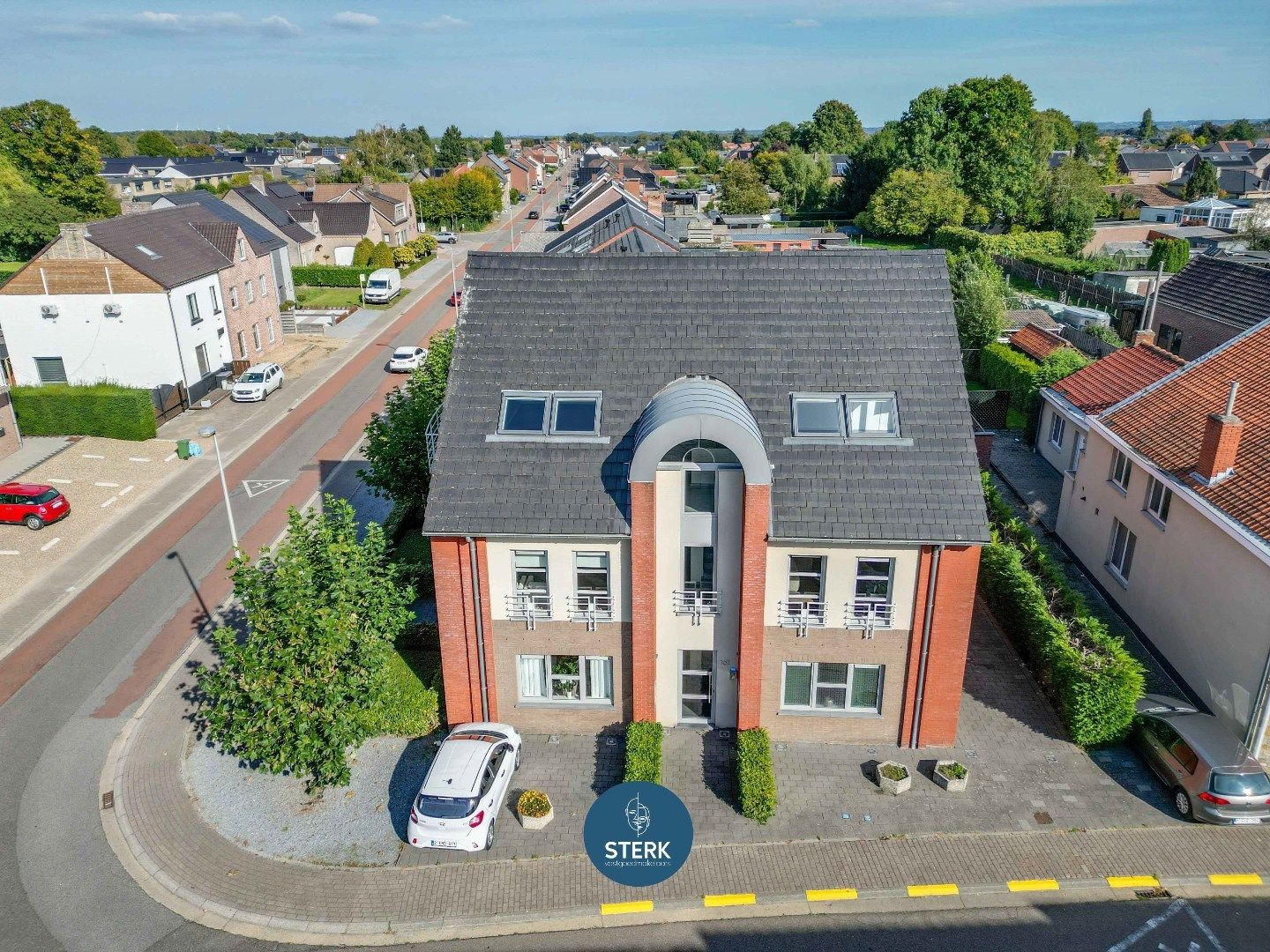 1-SLPK APPARTEMENT MET EPC LABEL B OP EEN GOEDE LOCATIE TE LANAKEN !  foto 19