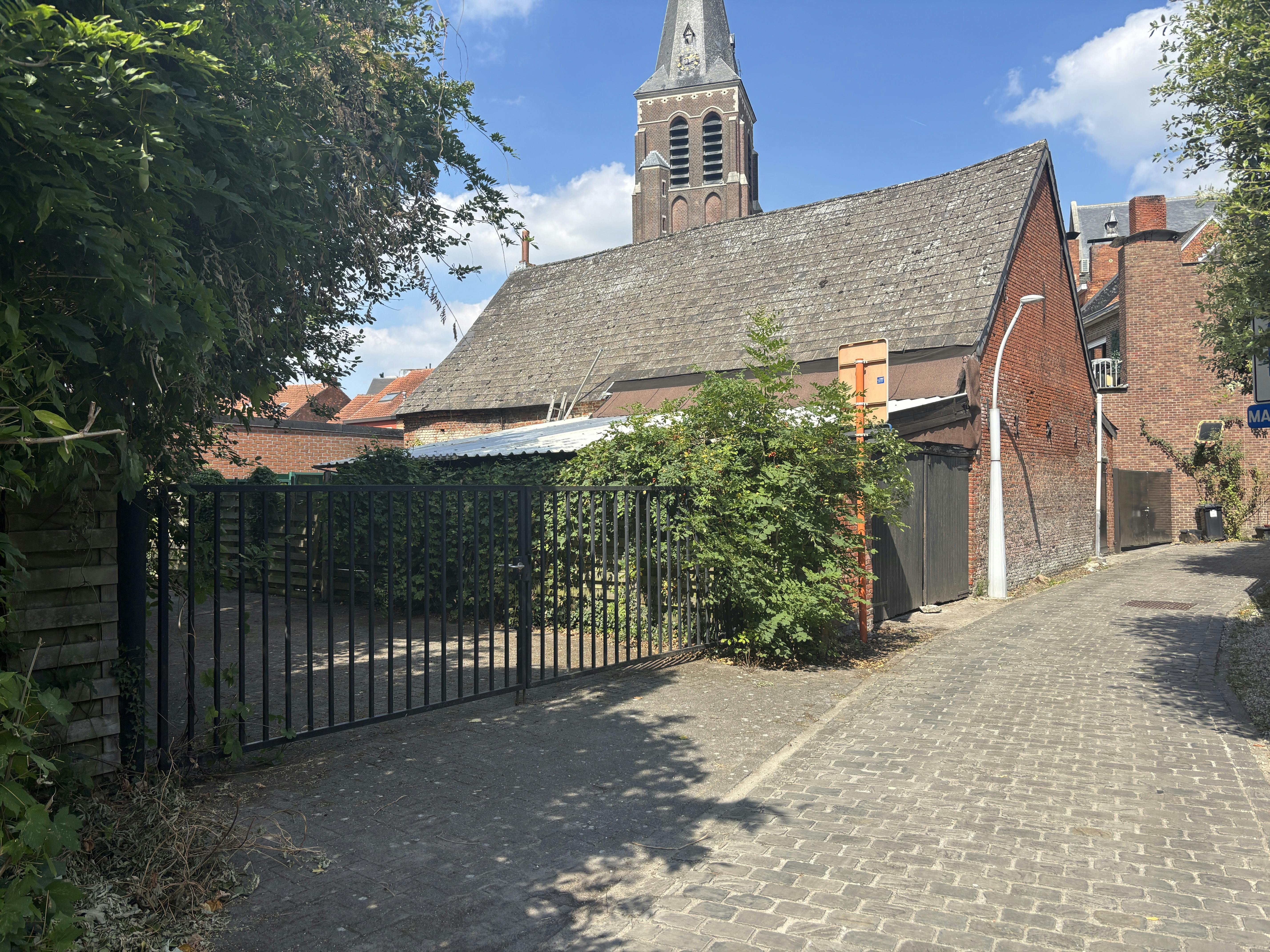 Handelspand met woonst te koop in centrum Brecht! foto 25